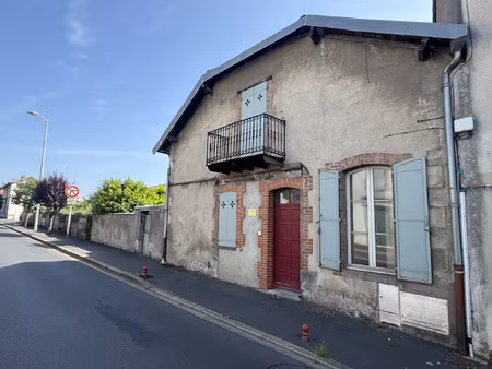 immeuble de rapport a vendre sur arpajon/cere