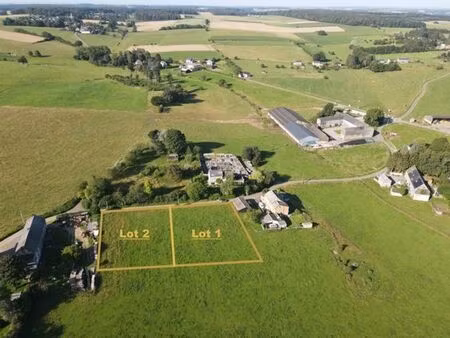 très beau terrain de 19a 40ca situé dans une voie sans issue