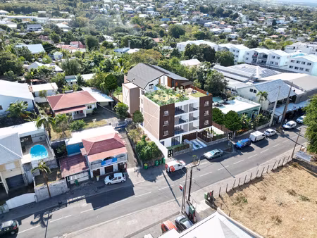 appartement t3 dans très belle résidence etang salé les haut