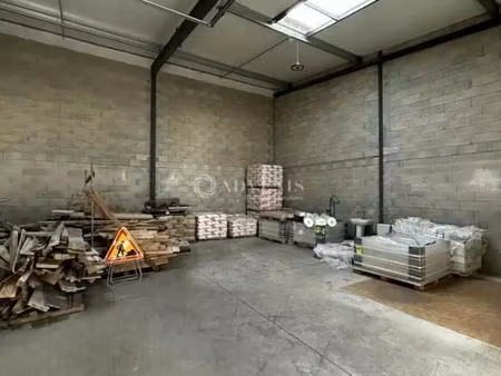 cellule d'activites a louer