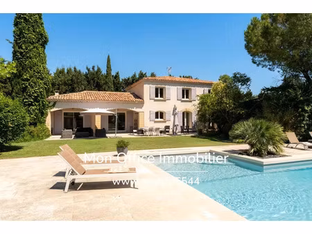 vente maison 5 pièces 310 m² aix-en-provence (13290)
