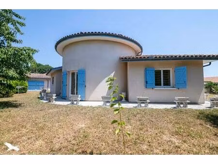 vente maison 3 pièces 80 m² rions (33410)