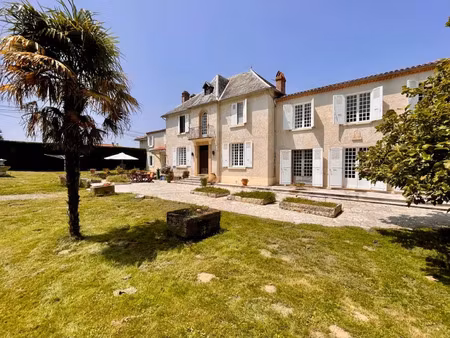 vente maison 10 pièces 388 m² miélan (32170)