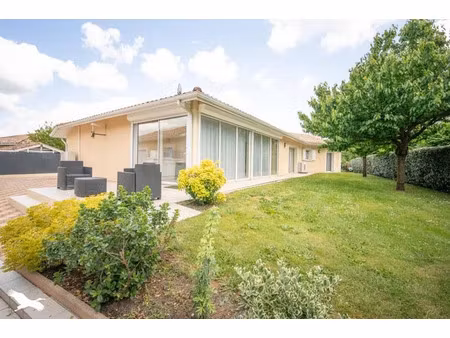 vente maison 6 pièces 180 m² aureilhan (40200)