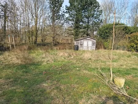 terrain constructible dans zone résidentielle