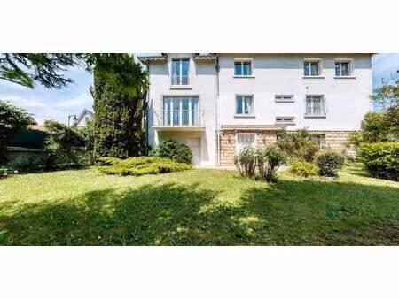 maison avec terrasse le chesnay (78)