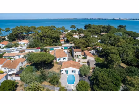 vente maison 8 pièces 237 m² à rivedoux-plage (17940)  1 446 900 €