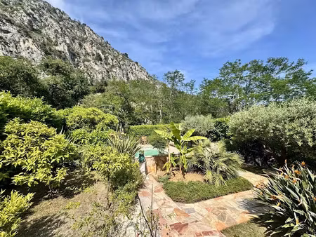 vente maison 4 pièces 111 m² à menton (06500)  650 000 €