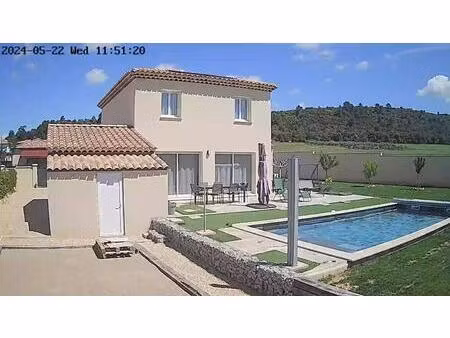 location maison 5 pièces 136 m² à vinon-sur-verdon (83560)