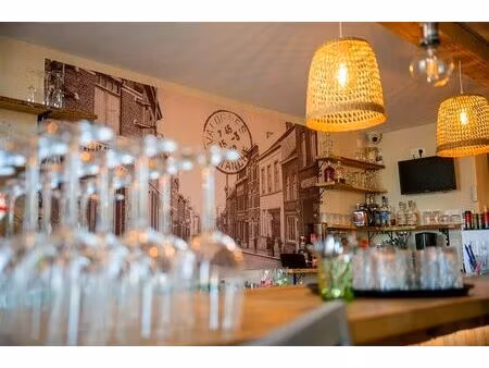 immeuble de rapport avec fonds de commerce récemment rénové