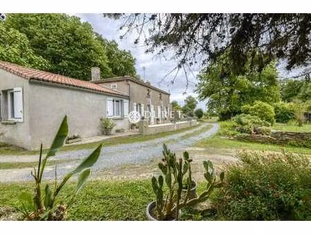 vente maison à la boissière-du-doré (44430) : à vendre / 200m² la boissière-du-doré