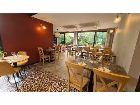 vente bureaux et commerces à couëron (44220) : à vendre / 200m² couëron