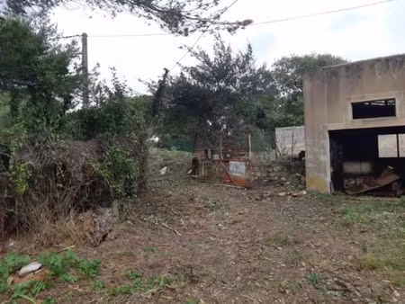 vente terrain à batir 1600 m² à nimes (30000)  275 600 €