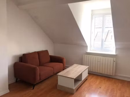 location meublée appartement 2 pièces 25 m² à vernon (27200)  660 €