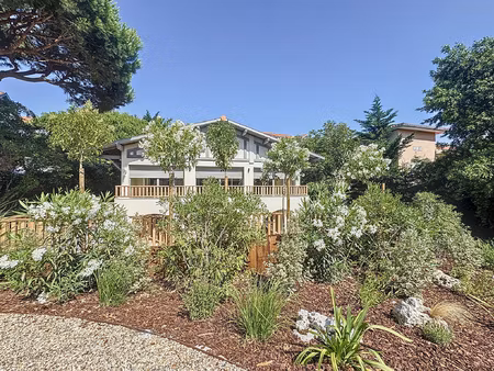 arcachon centre et plages ! maison 7p rénovée de 213 m2 avec