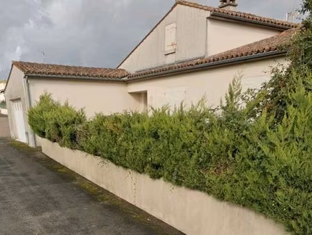 maison plein pied 130 m2 dans le bourg