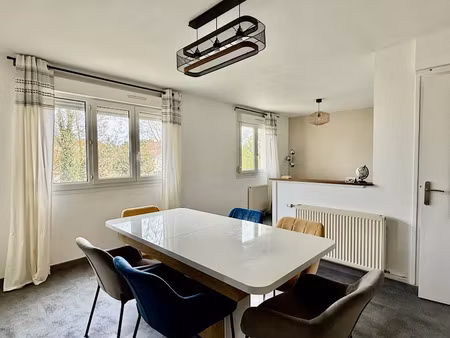 location meublée appartement 4 pièces 65 m² à sainte-savine (10300)  695 €