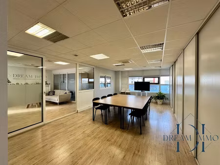 location locaux professionnels 92 m² à bayonne (64100)  1 500 €