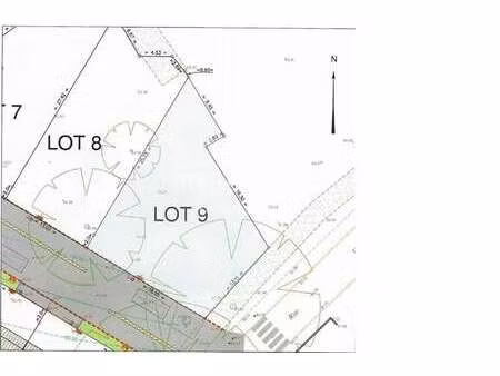 vente terrain à la roche-sur-yon zad - zi nord (85000) : à vendre / 403m² la roche-sur-yon
