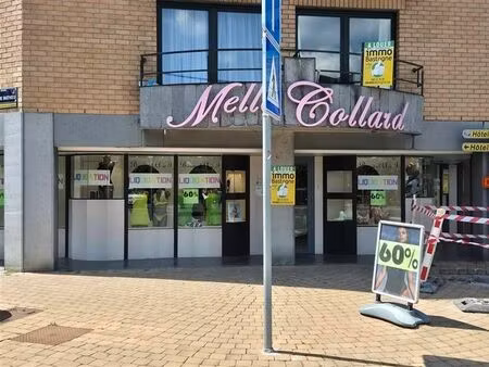 commerce - rez-de-chausée avec très belle visibilité