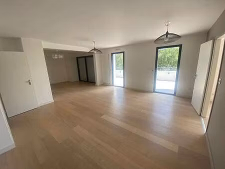 vente appartement 5 pièces à concarneau (29900) : à vendre 5 pièces / 140m² concarneau
