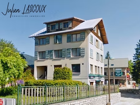 dpt isère (38)  à vendre meaudre immeuble à découper de 700 m2