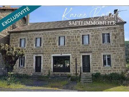 maison de village de 240 m2