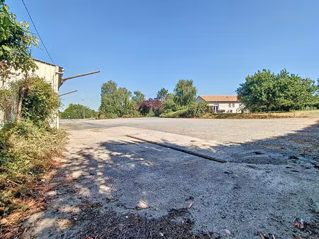 terrain constructible de 1400 m2 sur la commune de ste christine