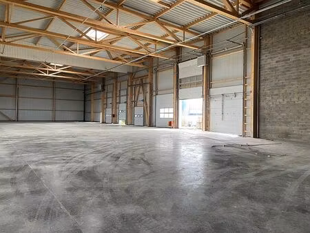location entrepôt / local d'activités tremblay en france 5 761 m²