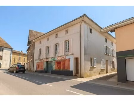 ensemble immobilier aux multiples atouts