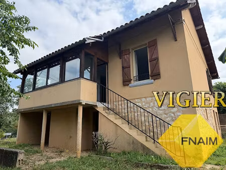 vente maison 4 pièces 92 m² à figeac (46100)  120 500 €
