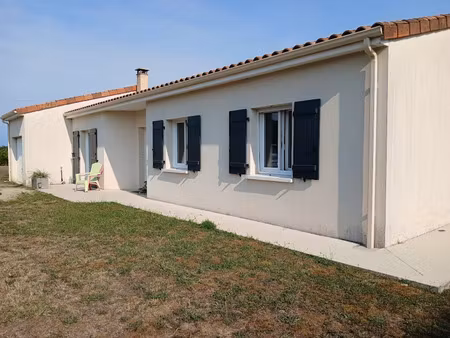 vente maison 5 pièces 106 m² à aussac-vadalle (16560)  194 250 €