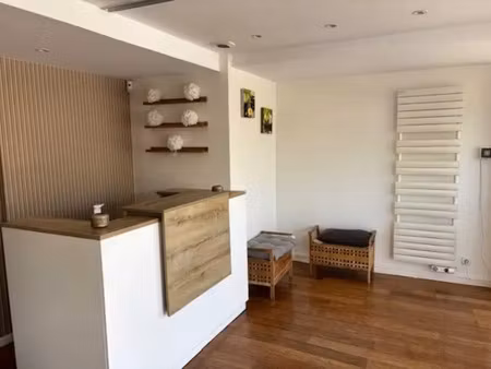 local commercial à louer