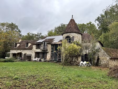 ancien moulin à lignac - propriété sans vis à vis de 249m2