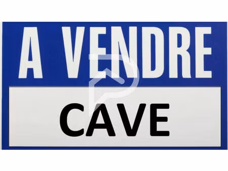 vente parking 1 pièces 7m2 bormes-les-mimosas 83230 - 13000 € - surface privée