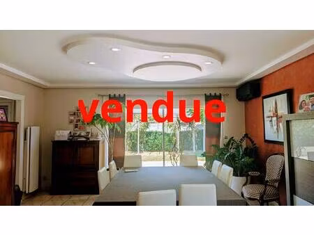 maison à vendre saint-léger-de-linières