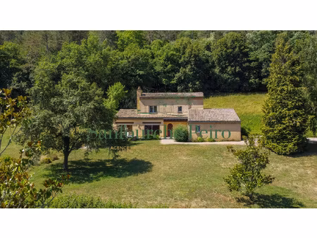 à 22km au sud de sarlat - vallée du céou - périgord noir