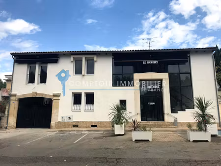 en exclusivité vergèze  mur et fonds de commerce pour ce res