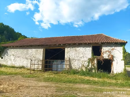 vente locaux professionnels 2 pièces 1 m² à saint-astier (24110)  50 000 €