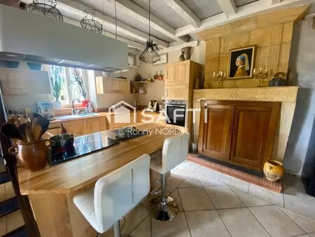 maison 170 m2 - trois chambres