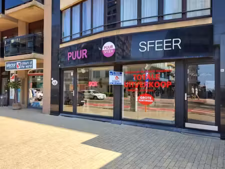 espace commercial spacieux et central avec possibilité de...