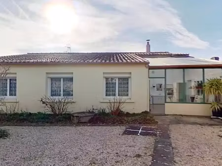 vente maison à saint-gervais (85230) : à vendre / 179m² saint-gervais