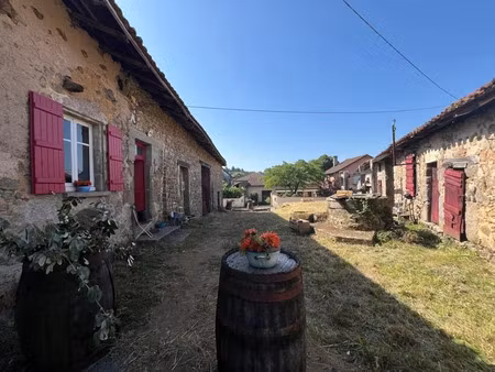 vente maison 2 pièces 49 m² à etouars (24360)  45 000 €