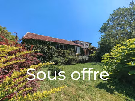 propriété genlis terrain de 2048m²