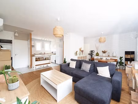 vente maison 3 pièces 64 m² à montendre (17130)  129 600 €