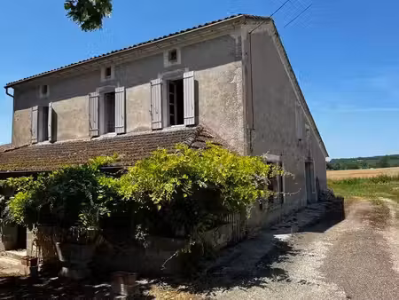 vente maison 5 pièces 92 m² à moulinet (47290)  114 000 €