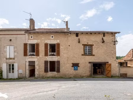 vente maison 7 pièces 211 m² à chalagnac (24380)  164 300 €