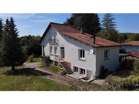 vente maison 9 pièces 240 m² à le bugue (24260)  175 000 €