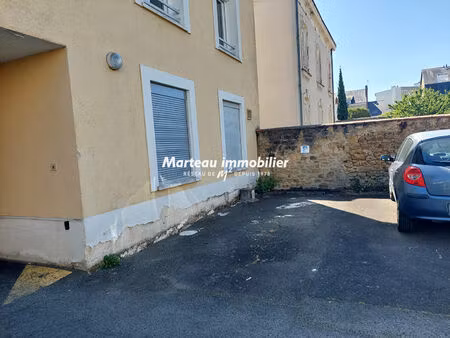 parking / box le mans