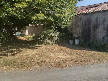 vente maison à saint-hilaire-de-villefranche (17770) : à vendre / 147m² saint-hilaire-de-v